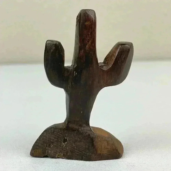 Handcarved Ironwood Saguaro Cactus Figurine Sculpture 2" Tall Mini Small Brown - Picture 4 of 10